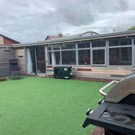 Family Holiday Home Blackpool Bagian luar foto