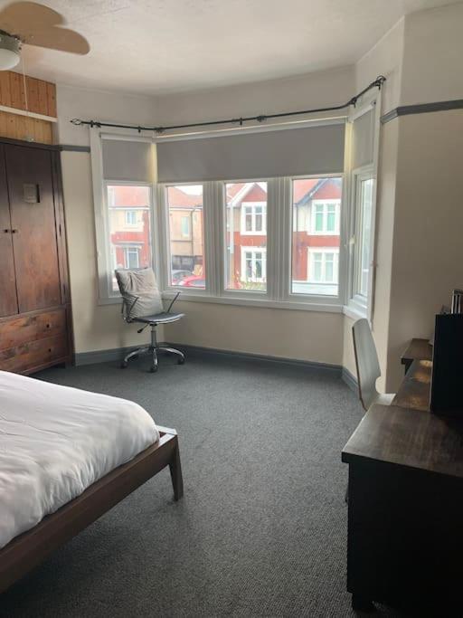 Family Holiday Home Blackpool Bagian luar foto